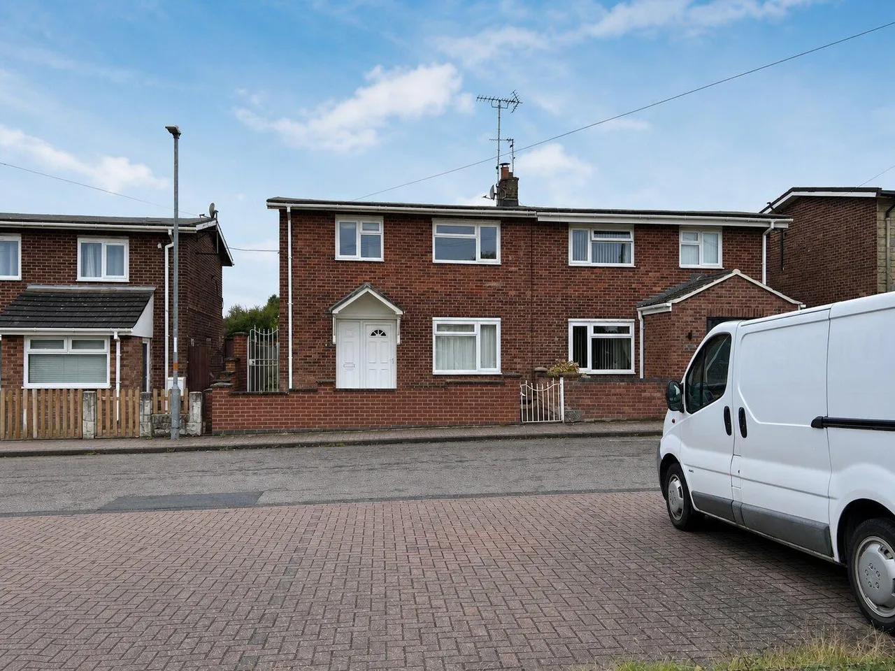 Clovelly Court, Corby, NN18, photo 13