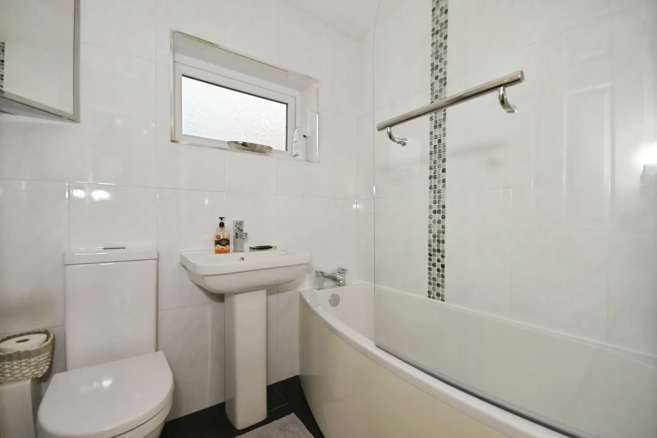 Darwall Close, High Green, Sheffield, South Yorkshire, S35, photo 13