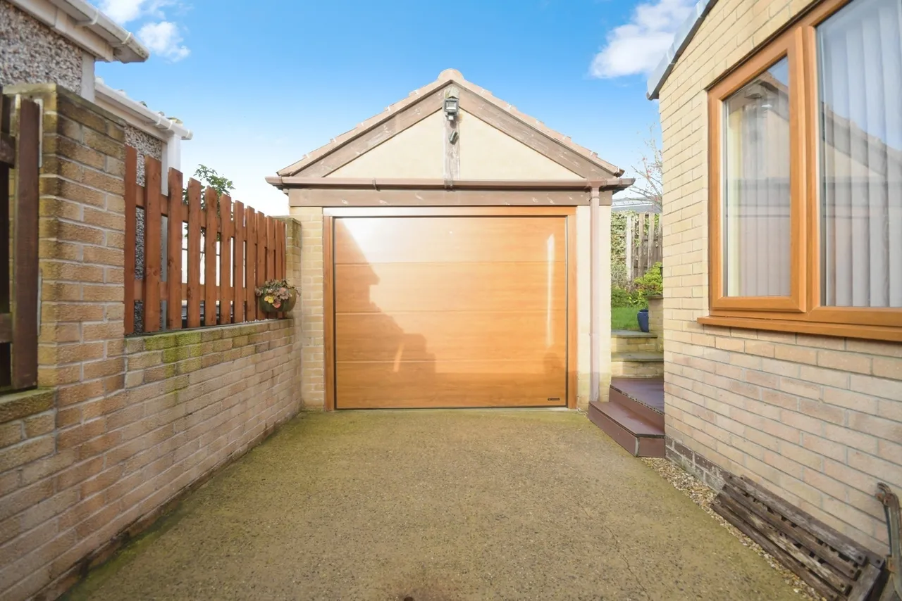 Darwall Close, High Green, Sheffield, South Yorkshire, S35, photo 4