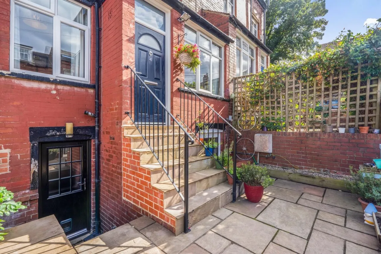 Pasture Crescent, Chapel Allerton, LS7, photo 5