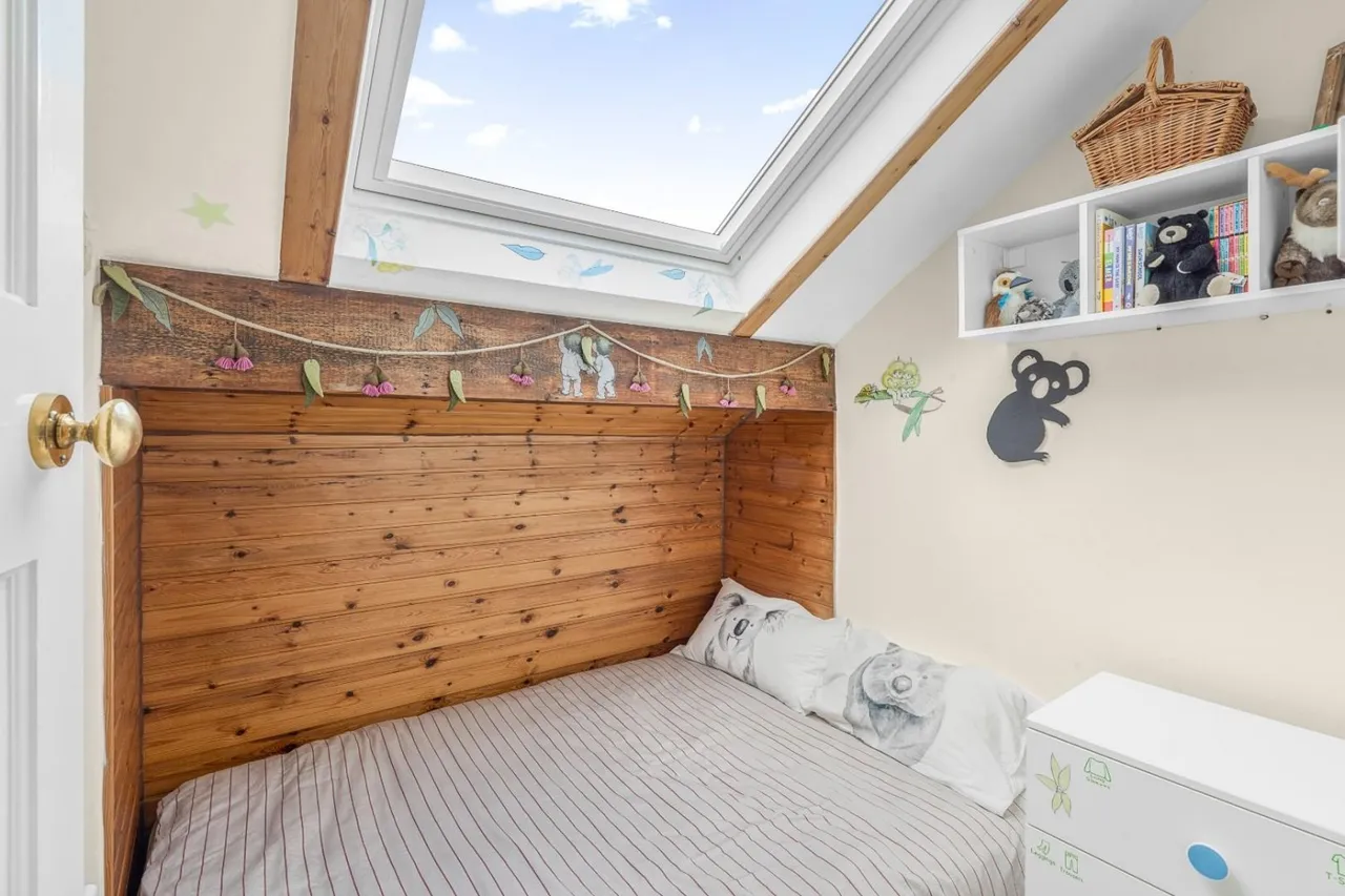 Pasture Crescent, Chapel Allerton, LS7, photo 12