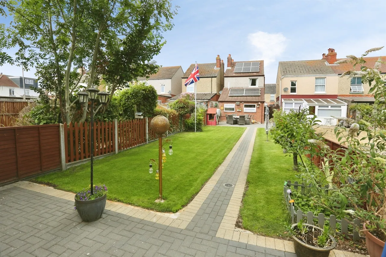 Dorrien Road, Gosport, photo 2