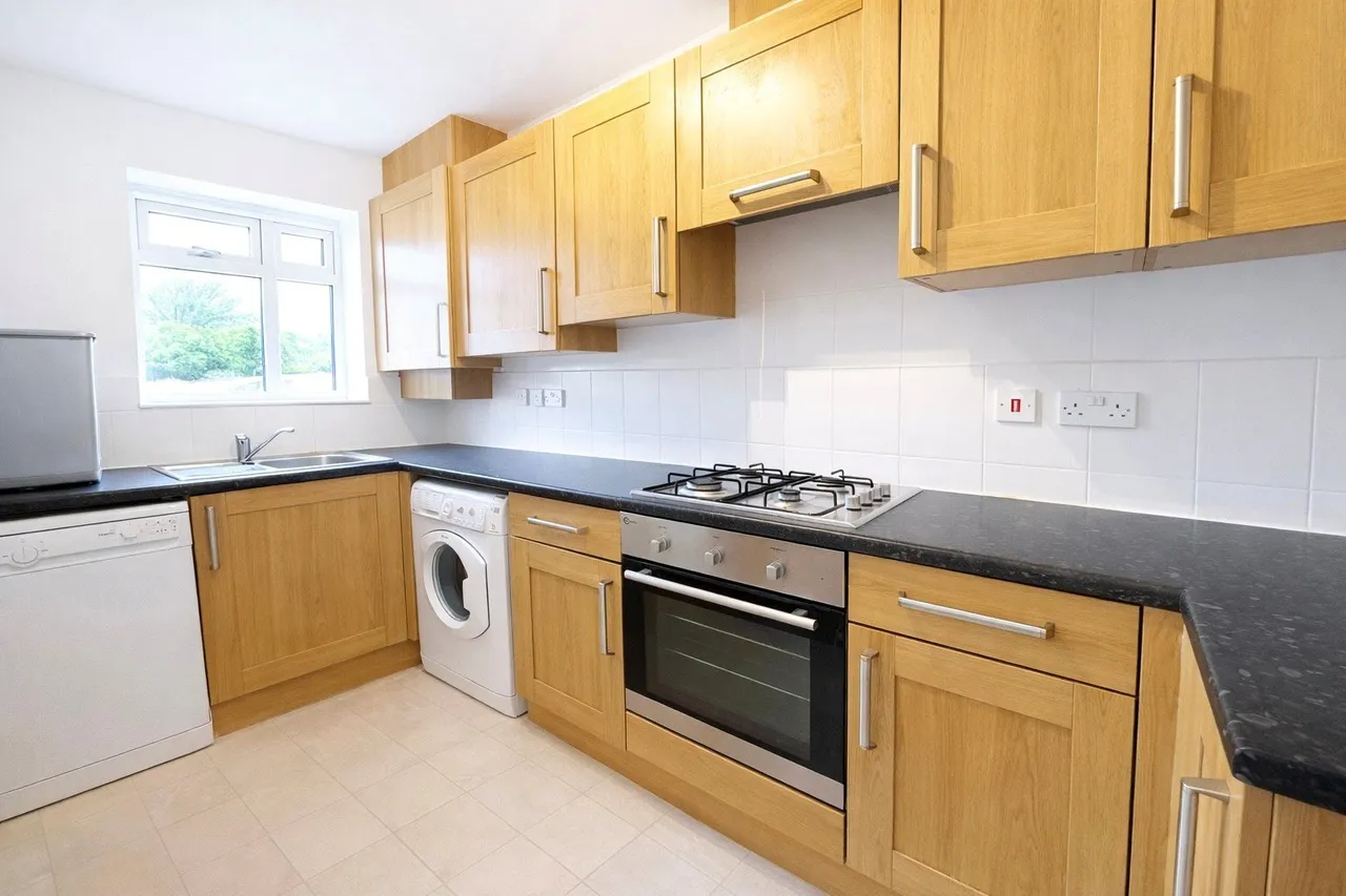 Bailey Court, Northallerton, North Yorkshire, DL7, photo 2