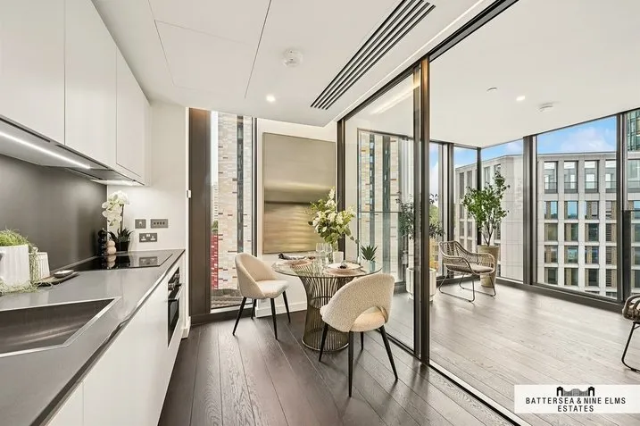 Damac Tower, Bondway, SW8, photo 3