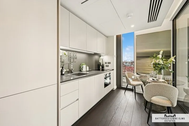 Damac Tower, Bondway, SW8, photo 4