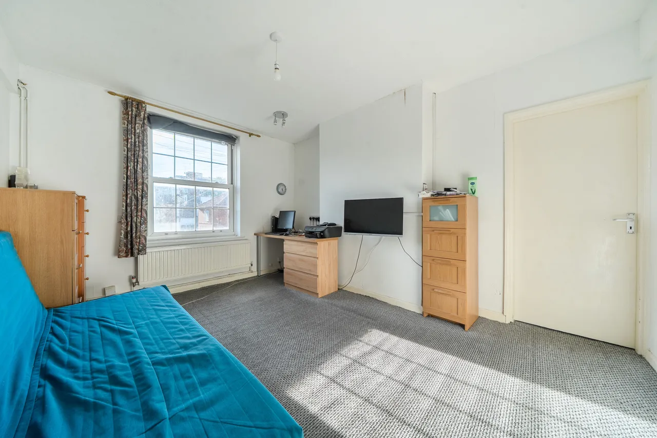 26 Hillyard Road, London, photo 12