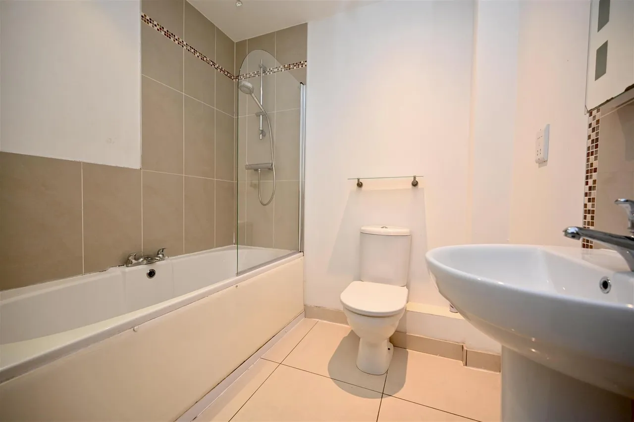 Northbrook Street, Belfast, BT9, photo 9