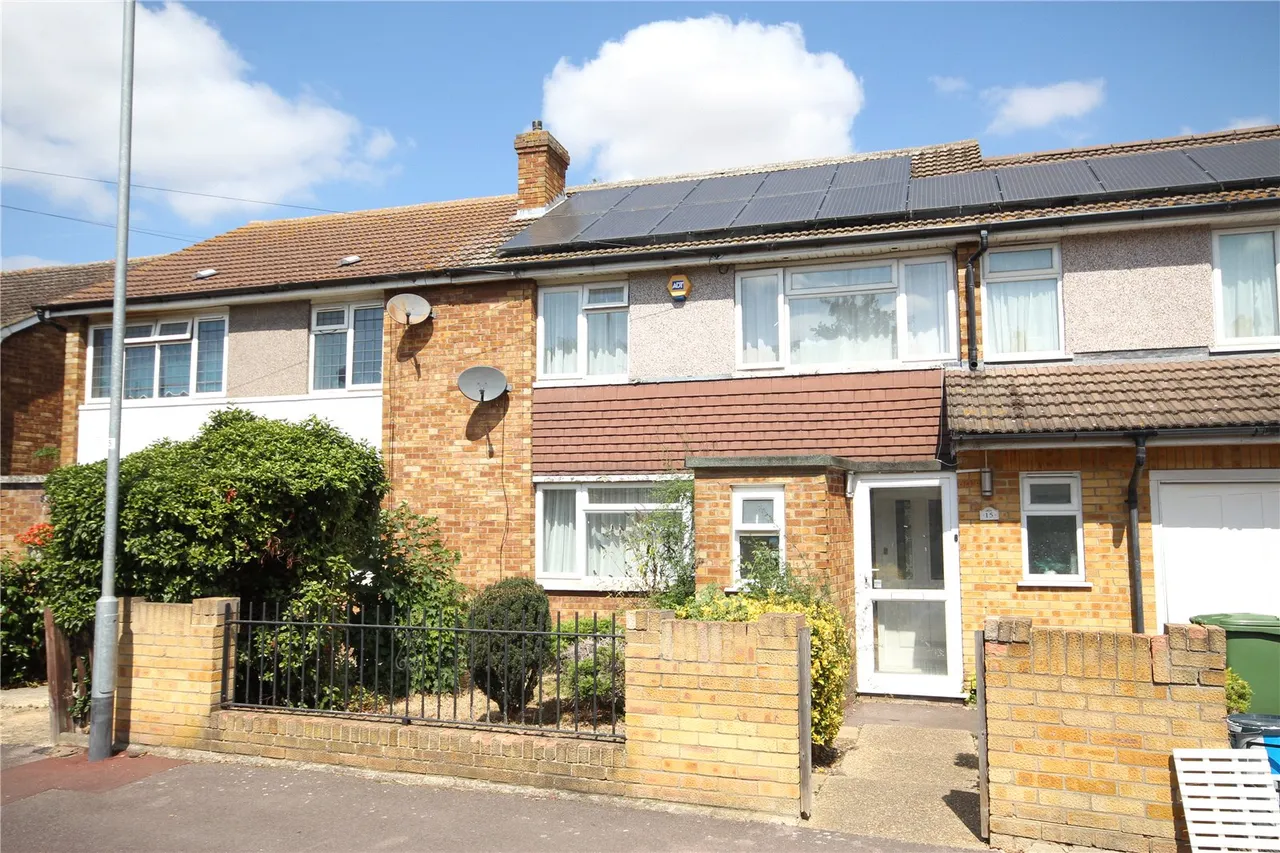 3 bed house to rent, Lansbury Avenue, Chadwell Heath, RM6