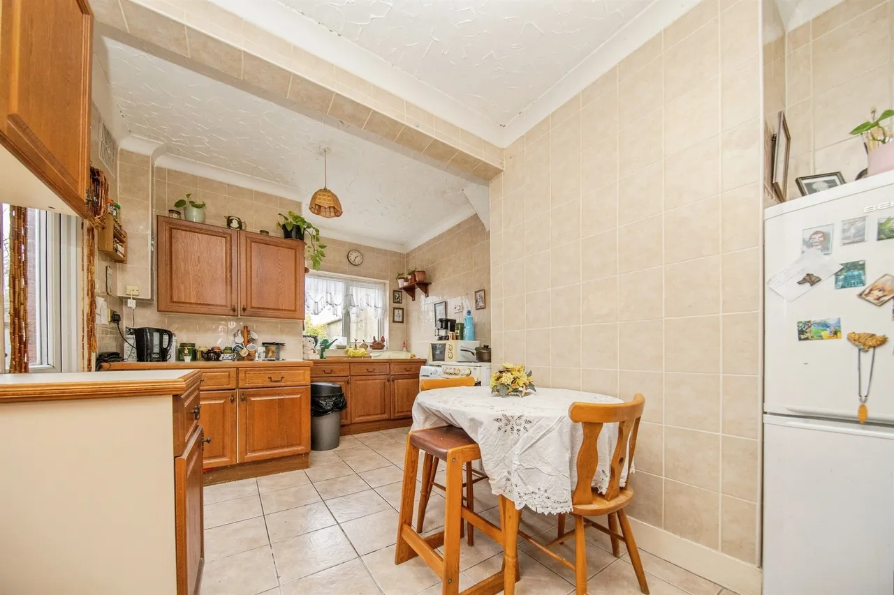 St. Osyth Road, Clacton-On-Sea, CO15, photo 6