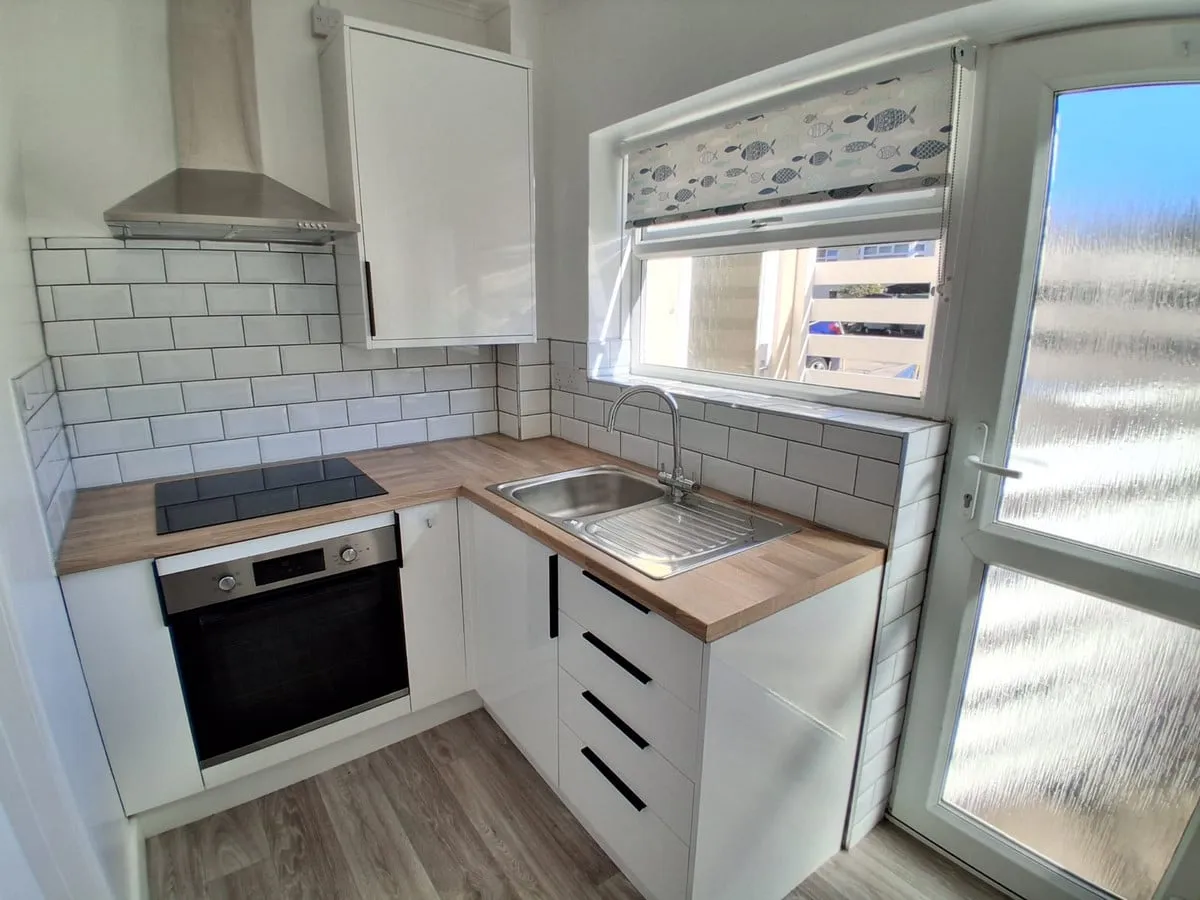 Findlay Place, Swanage, BH19, photo 3