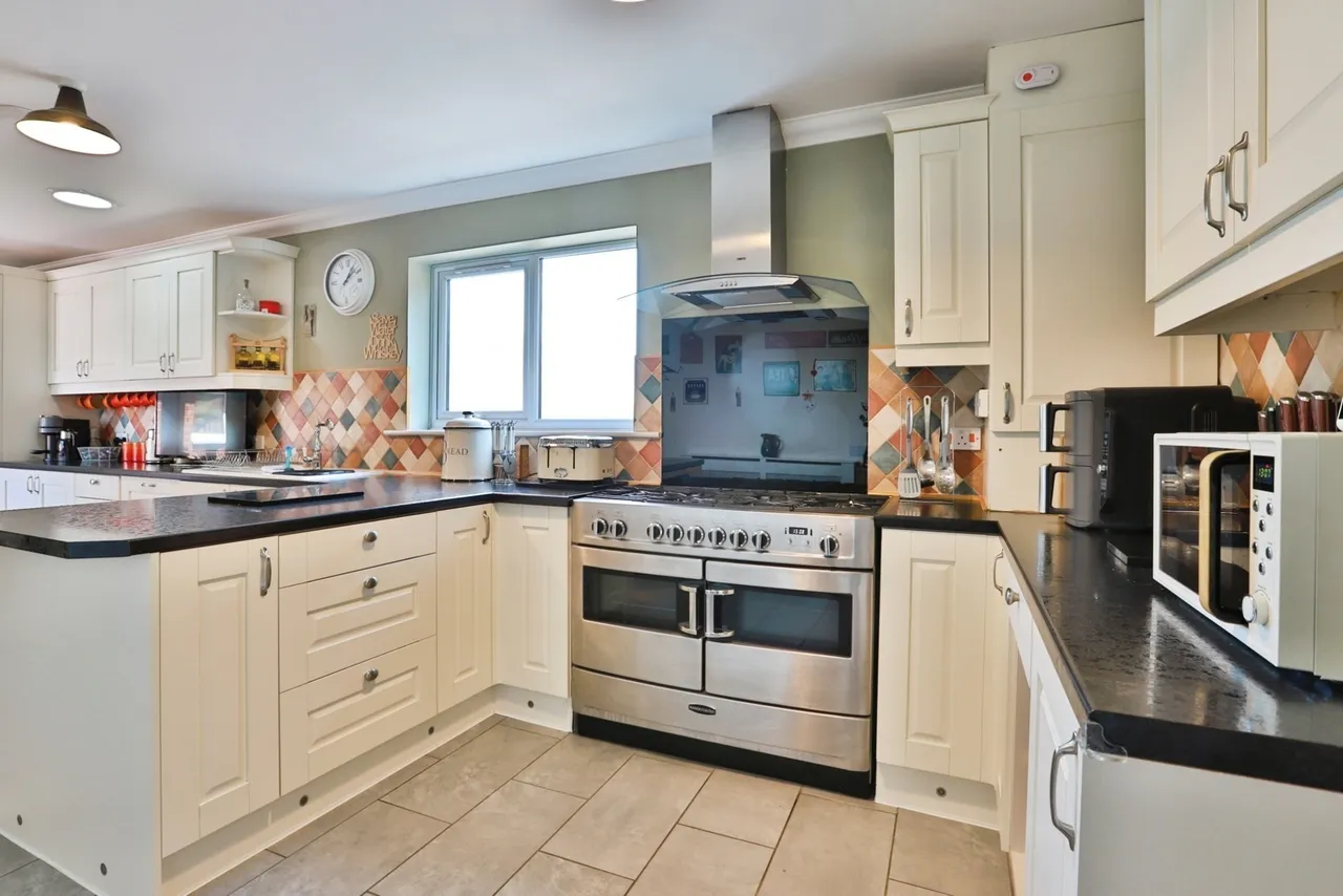 Strathmore Road, Muscliff, BH9, photo 5