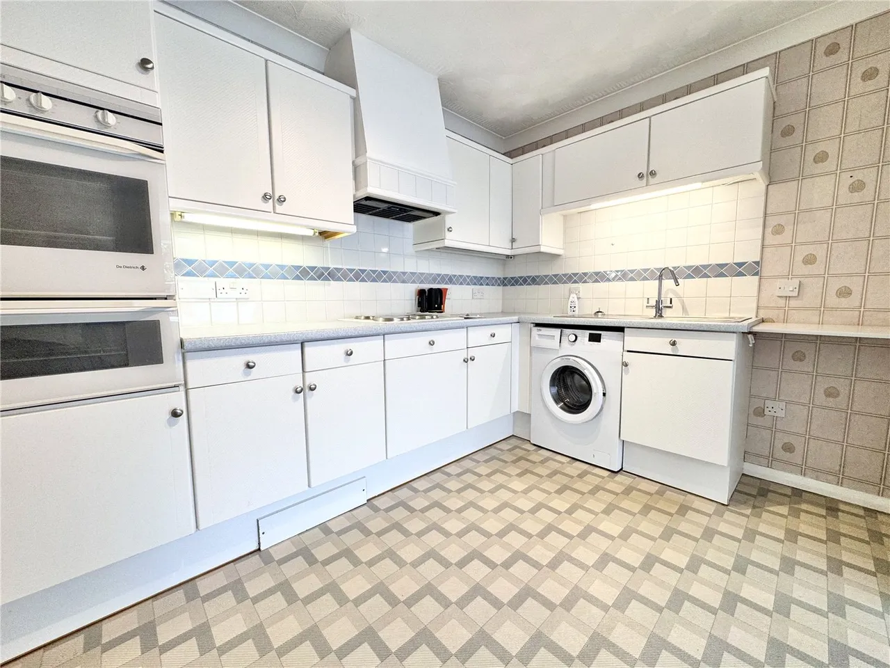 Poole Road, Bournemouth, Dorset, BH2, photo 8