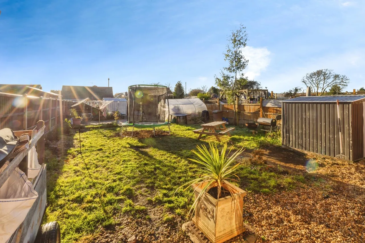 Main Avenue, Bracebridge Heath, LN4, photo 13
