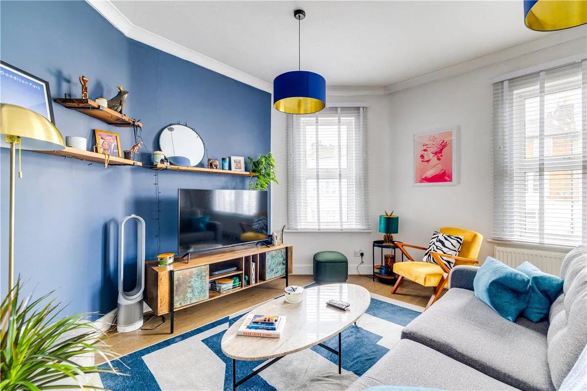 1 bed flat for sale, Merton Road, London, SW18