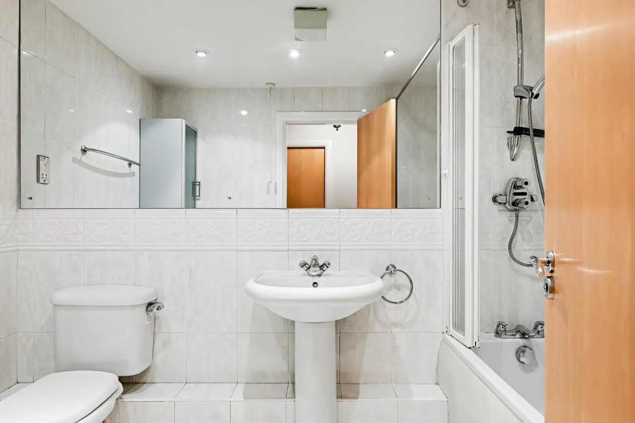 Mayfair House, Piccadilly Plaza, YO1, photo 10