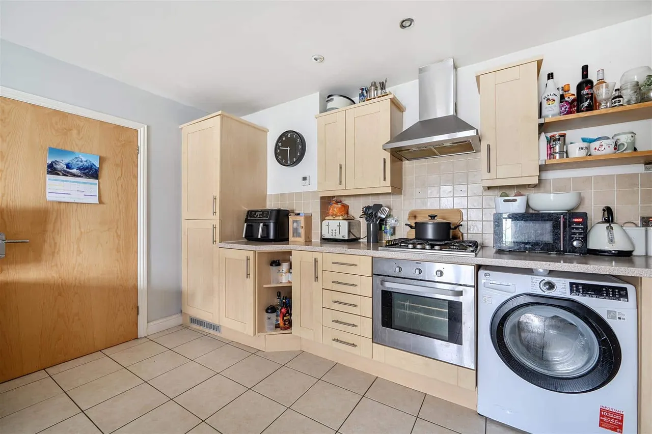Wherry Close, Margate, Kent, CT9 4BP, photo 6
