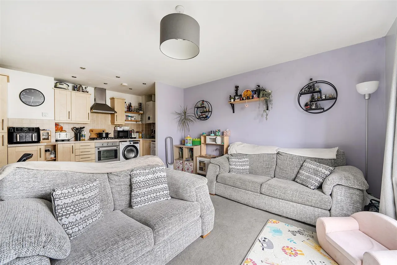 Wherry Close, Margate, Kent, CT9 4BP, photo 3