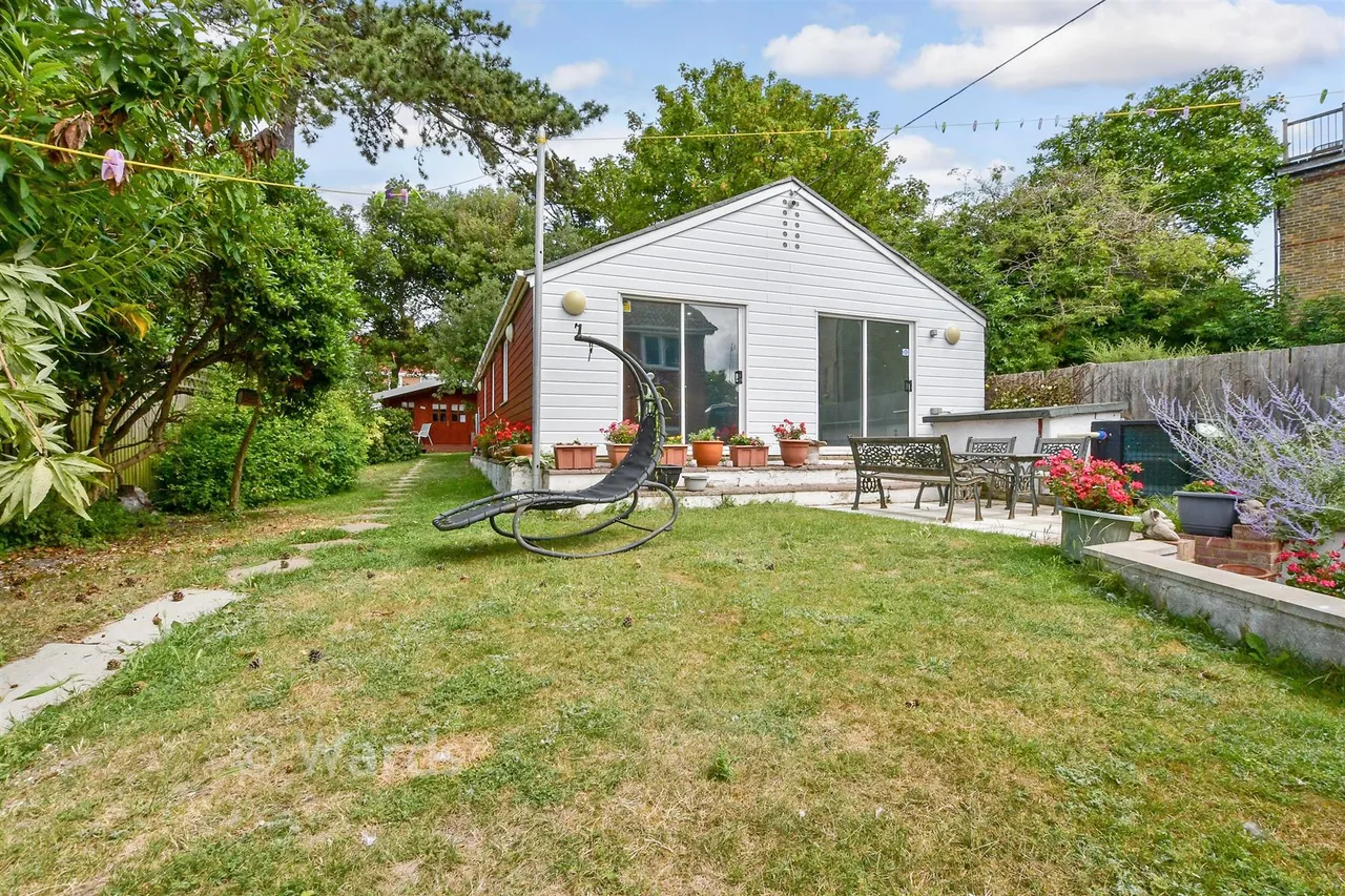 Westgate Bay Avenue, Westgate-On-Sea, CT8, photo 18