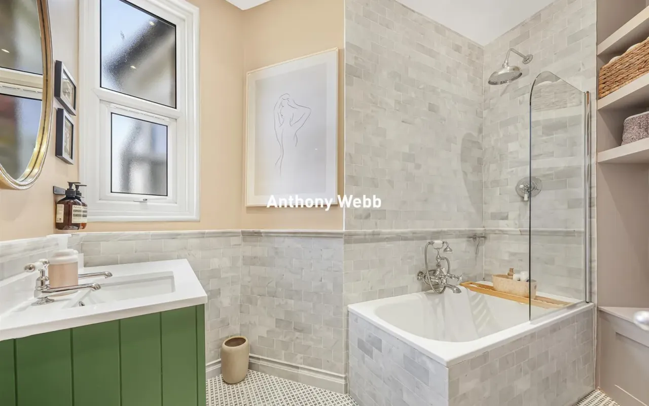 Cranley Gardens, Palmers Green, N13, photo 12