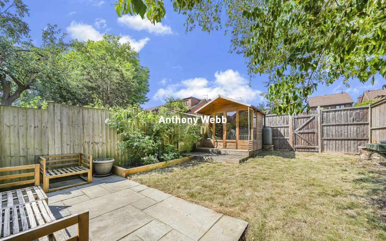 Cranley Gardens, Palmers Green, N13, photo 3