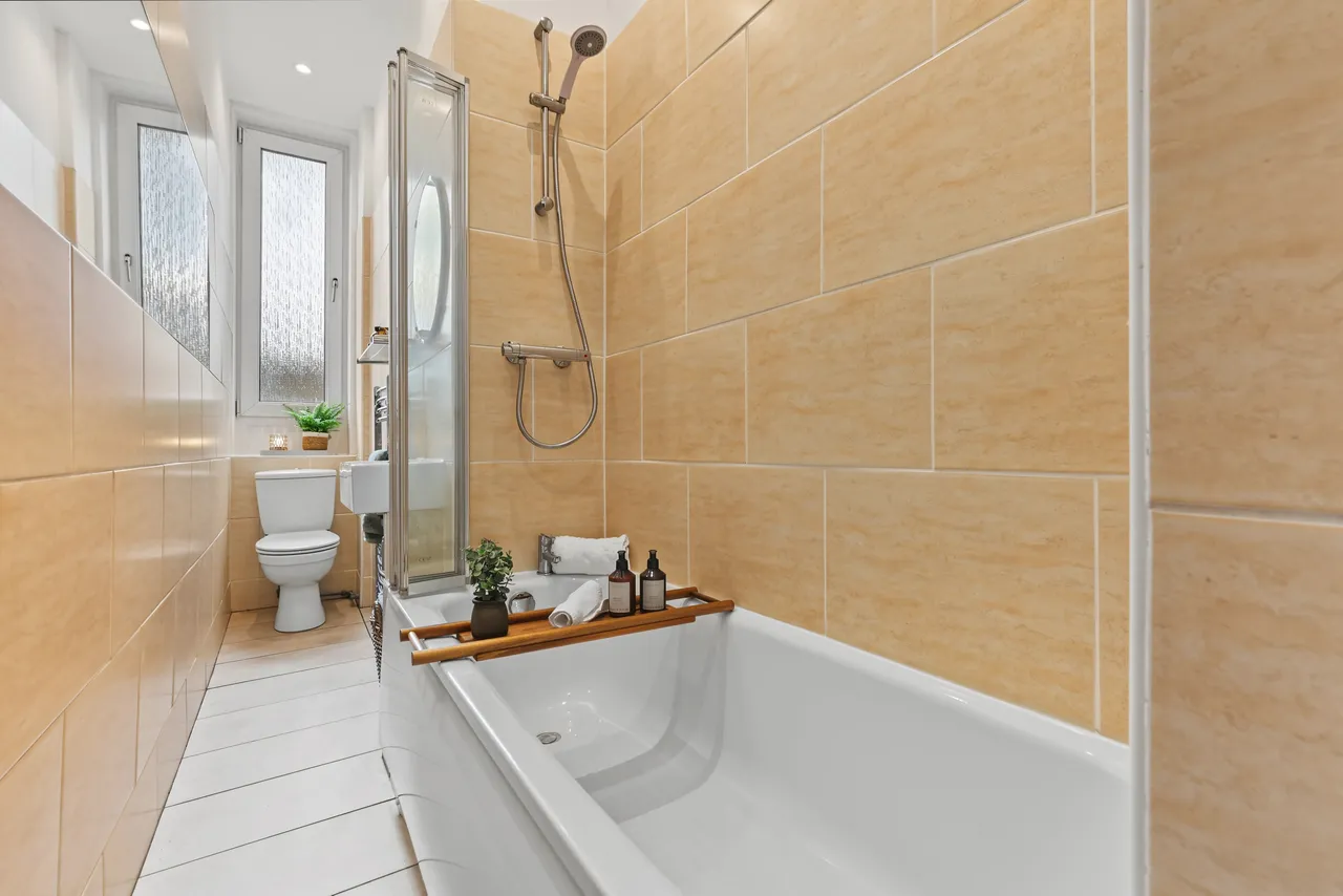 Apsley Street, Partick, G11, photo 14