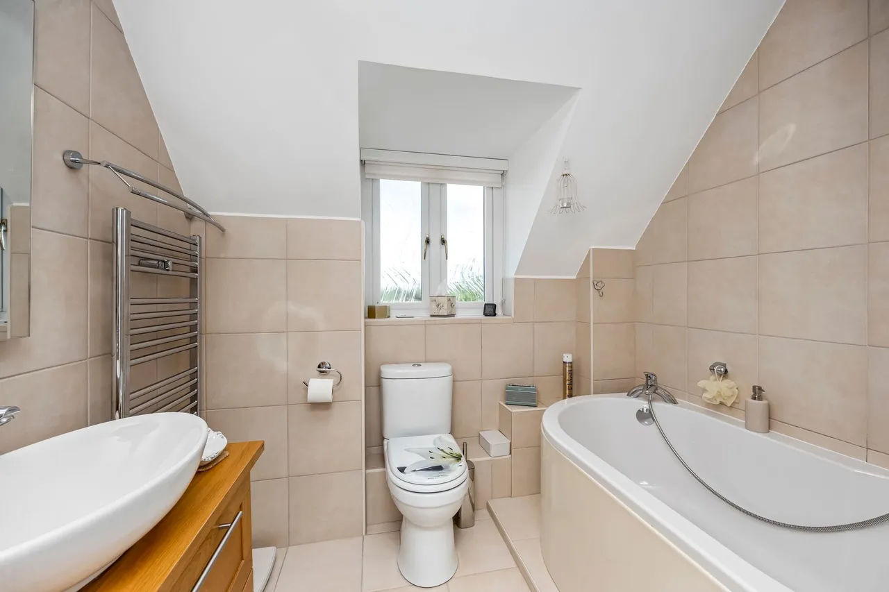 Brighton Road, Shermanbury, RH13, photo 14