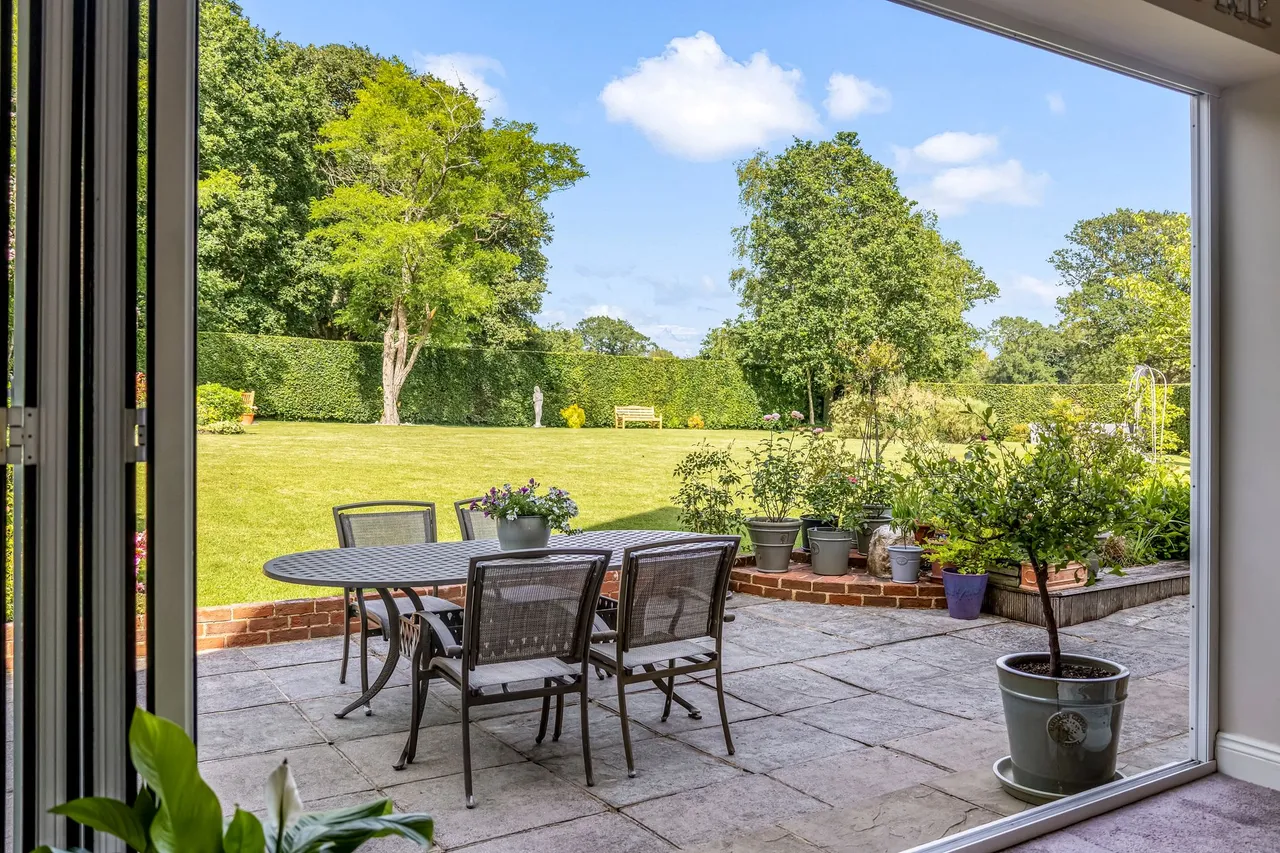 Brighton Road, Shermanbury, RH13, photo 4