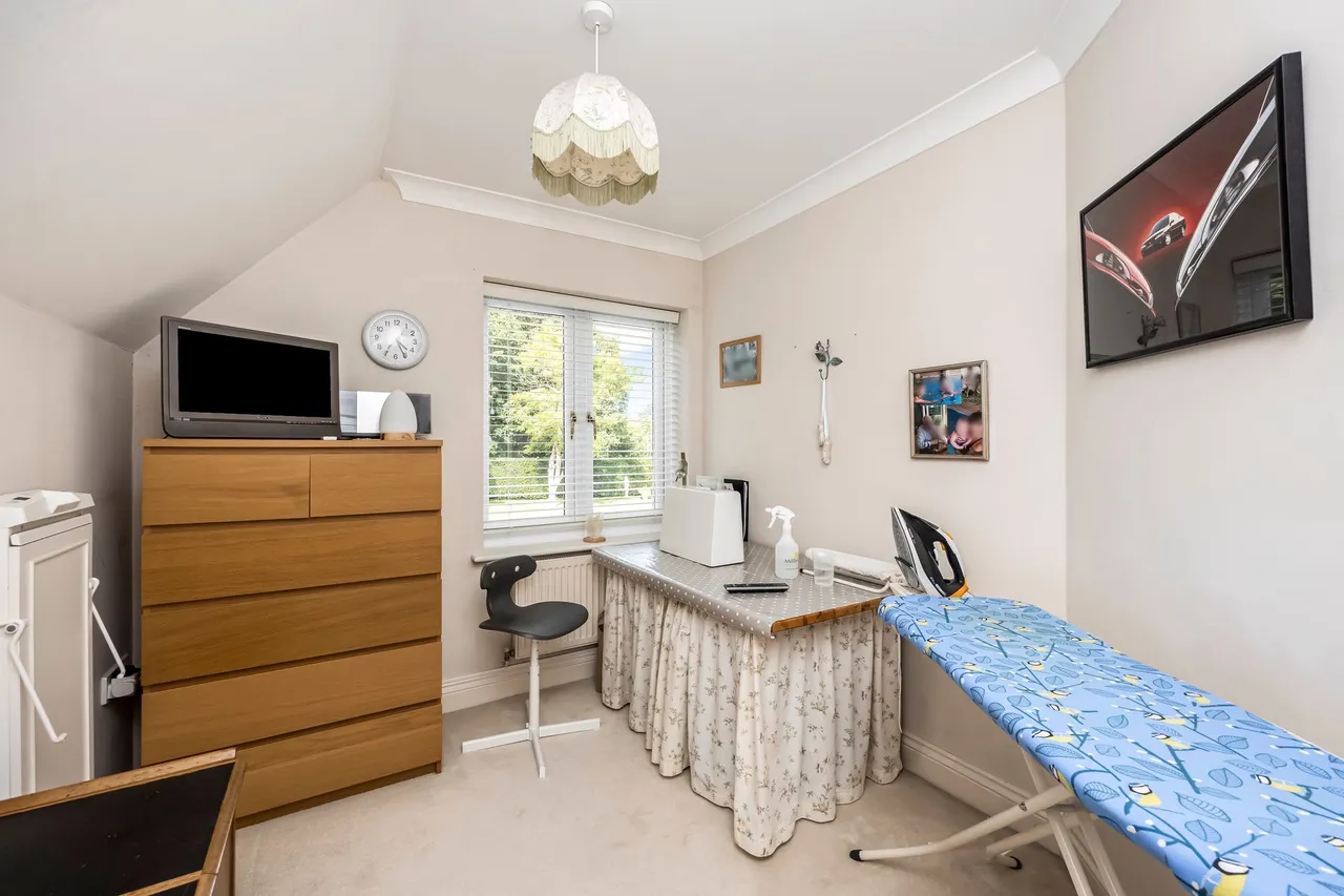Brighton Road, Shermanbury, RH13, photo 18