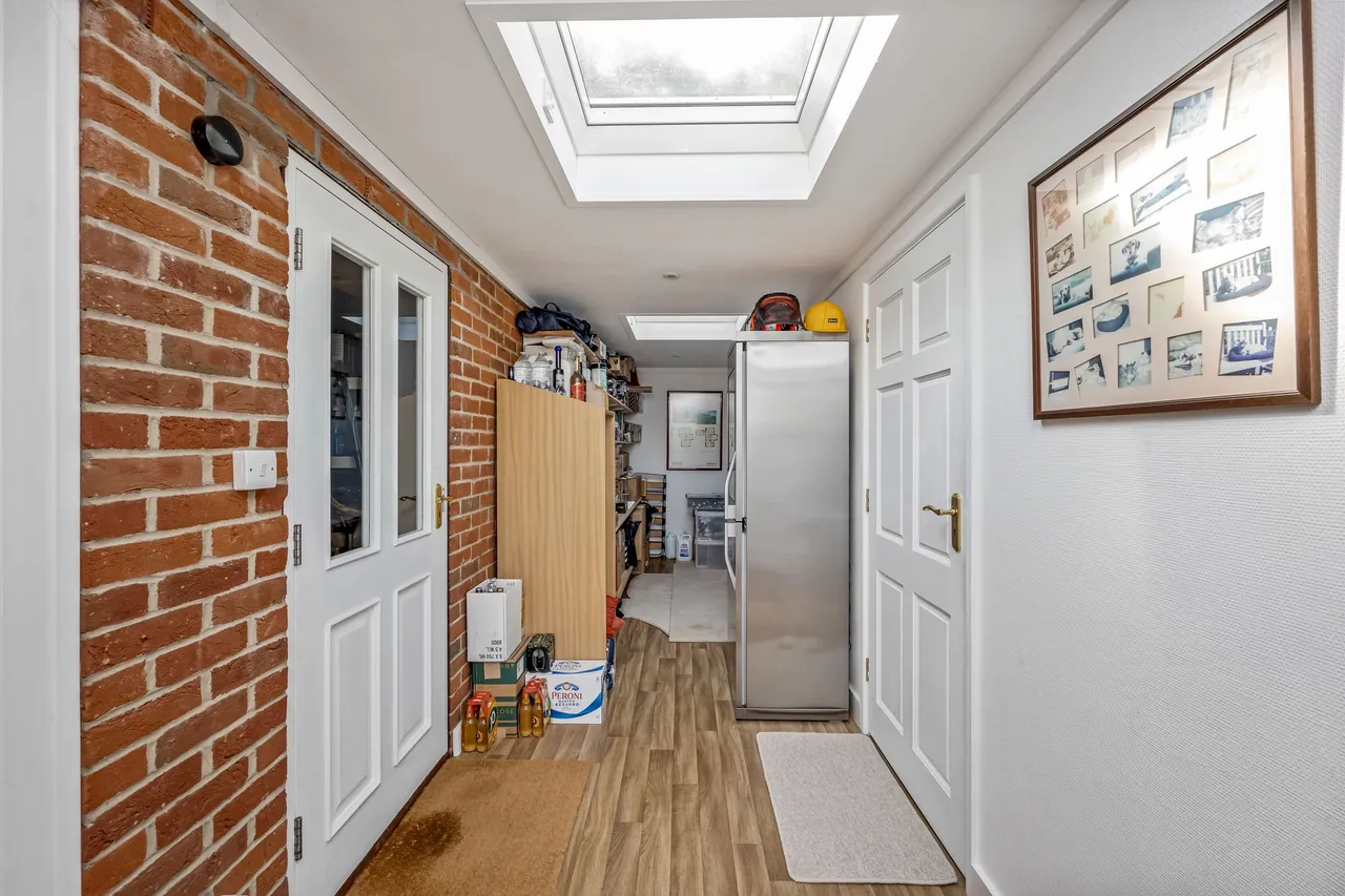 Brighton Road, Shermanbury, RH13, photo 11