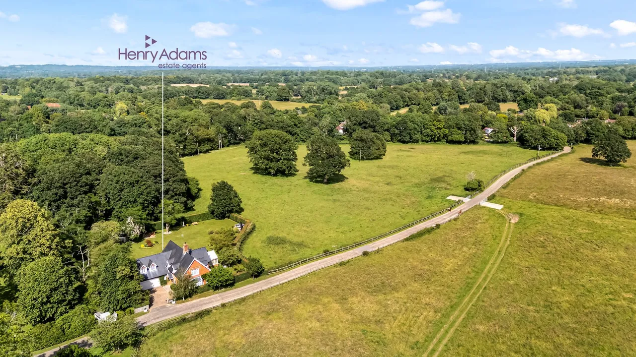 Brighton Road, Shermanbury, RH13, photo 30