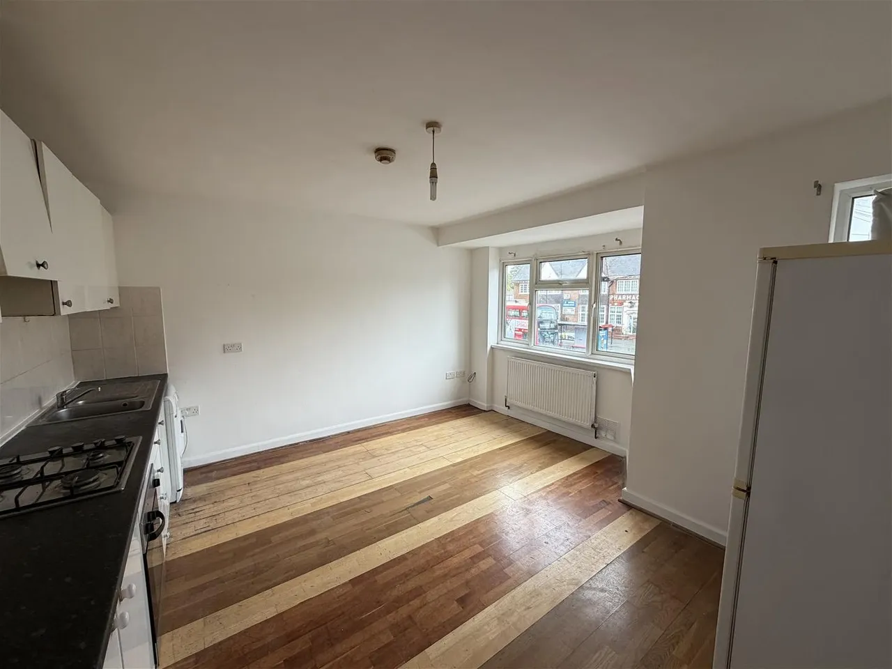 Lady Margaret Road, Southall, photo 4