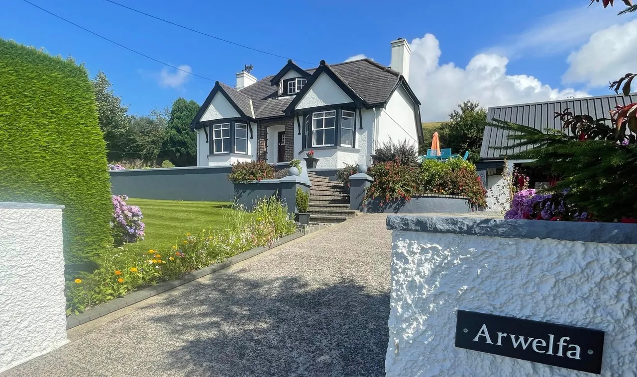 3 bed house for sale, Ceunant, Caernarfon, LL55