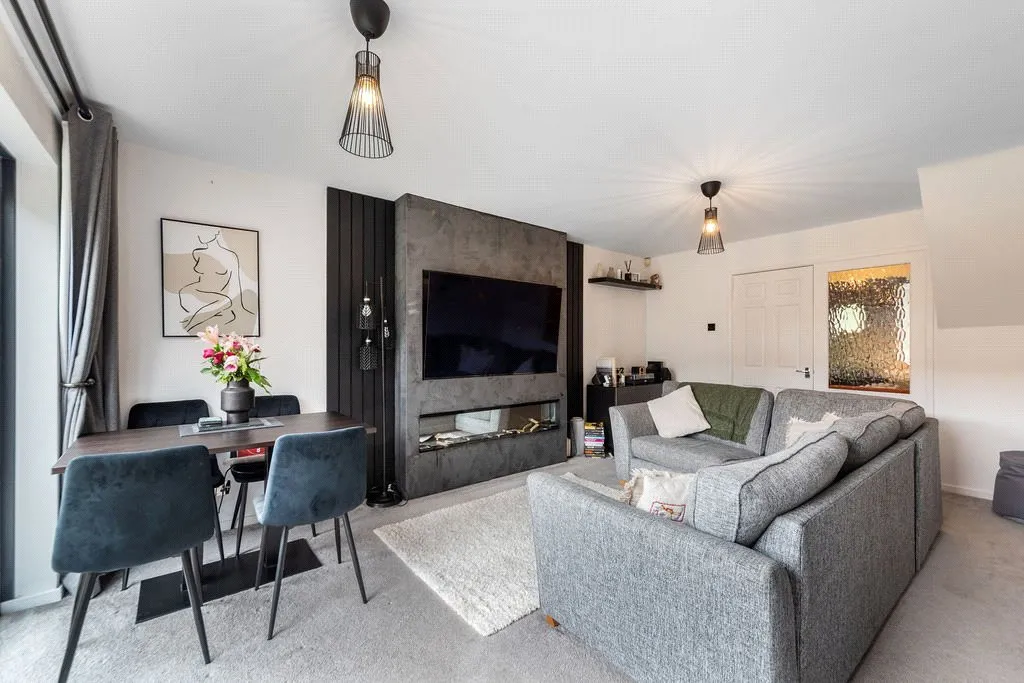 South Road, Northfield, Birmingham, West Midlands, B31 2RB, photo 6