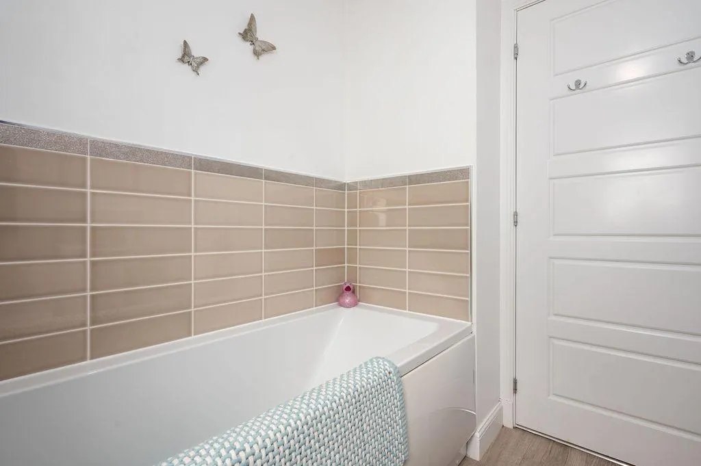 Kingsbarns Gardens, Cumbernauld, G68 0FX, photo 28