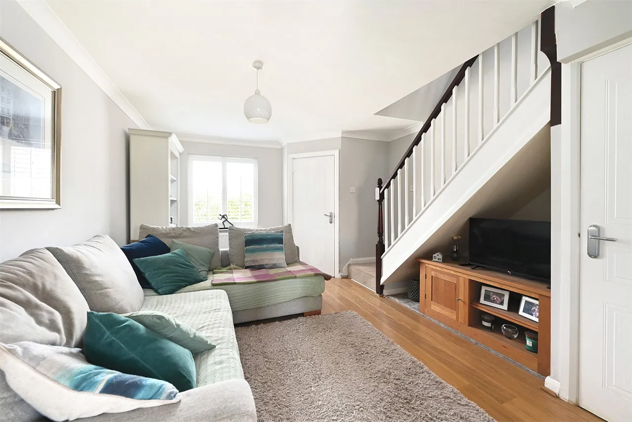 Whitby Close, Farnborough, Hampshire, GU14 6TR, photo 5