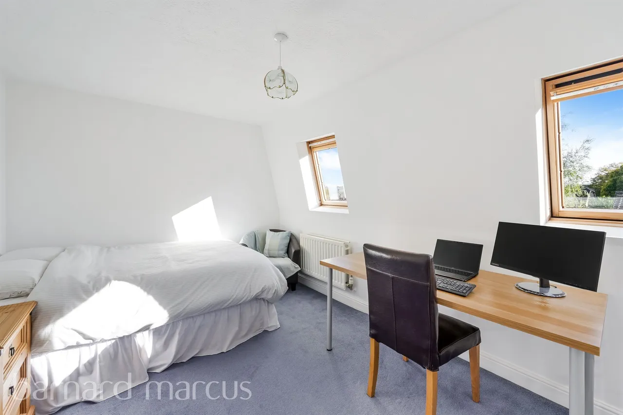 Albury Road, Merstham, RH1, photo 8