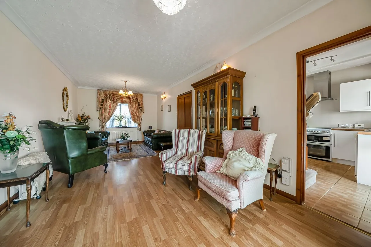 Cambridge Road, Ashford, TW15, photo 5