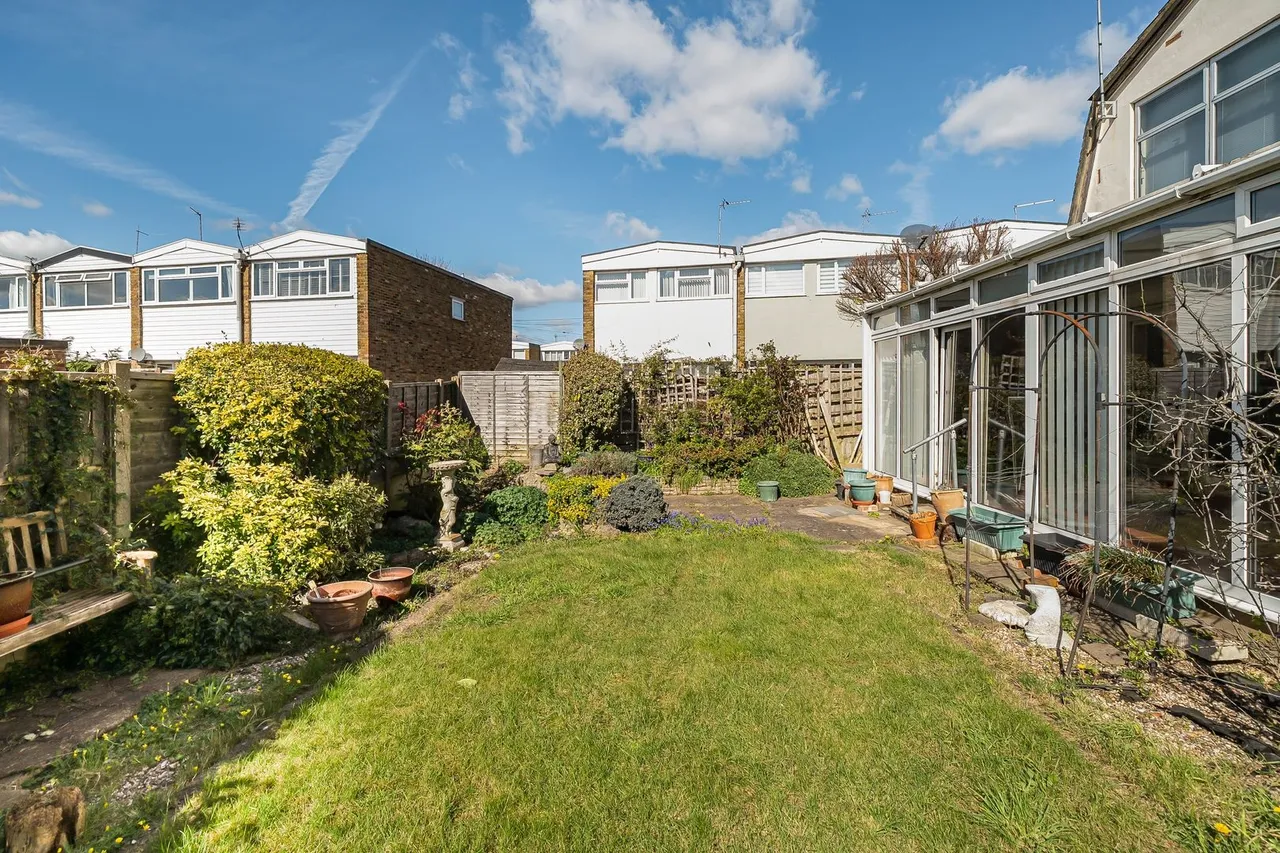 Cambridge Road, Ashford, TW15, photo 26