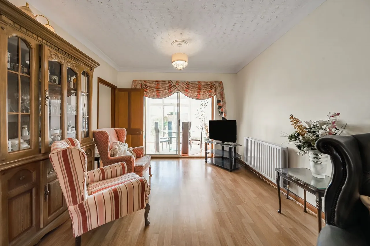 Cambridge Road, Ashford, TW15, photo 7