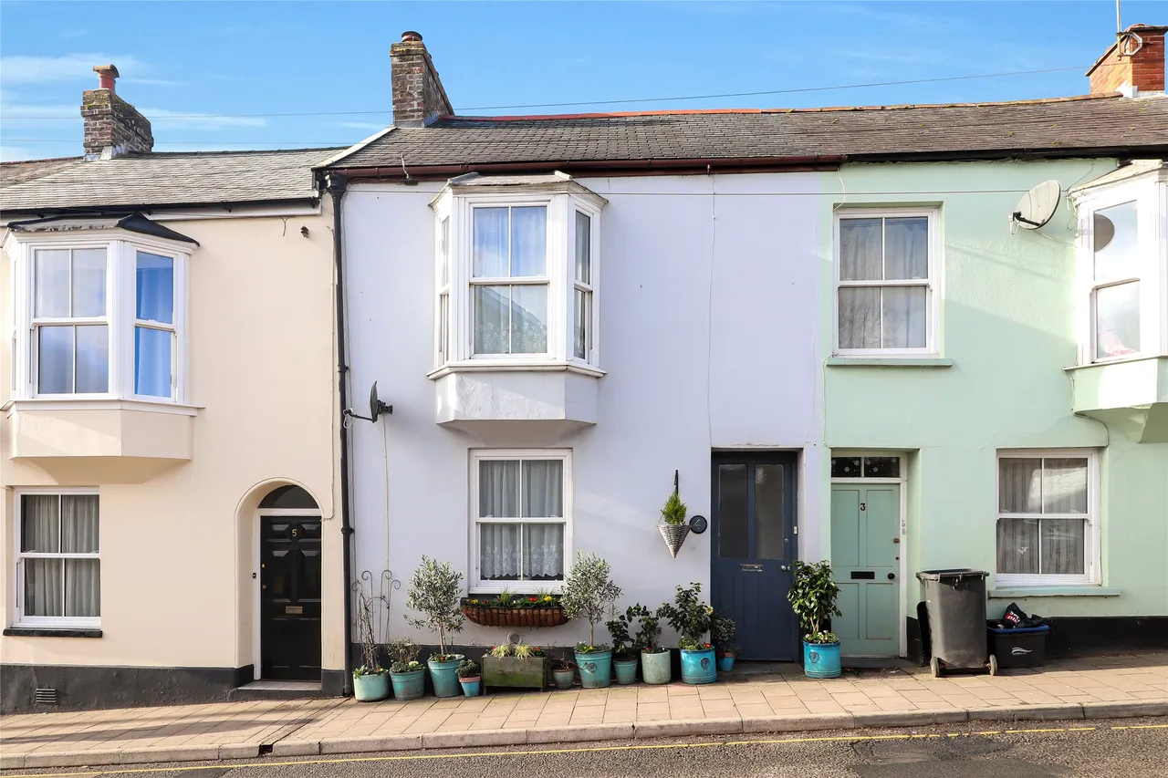 2 bed house for sale, New Road, South Molton, EX36