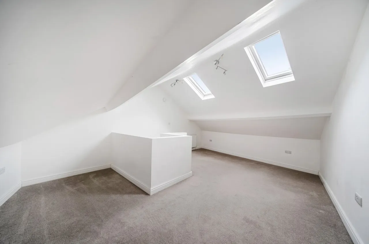 Main Street, Shadwell, LS17, photo 10