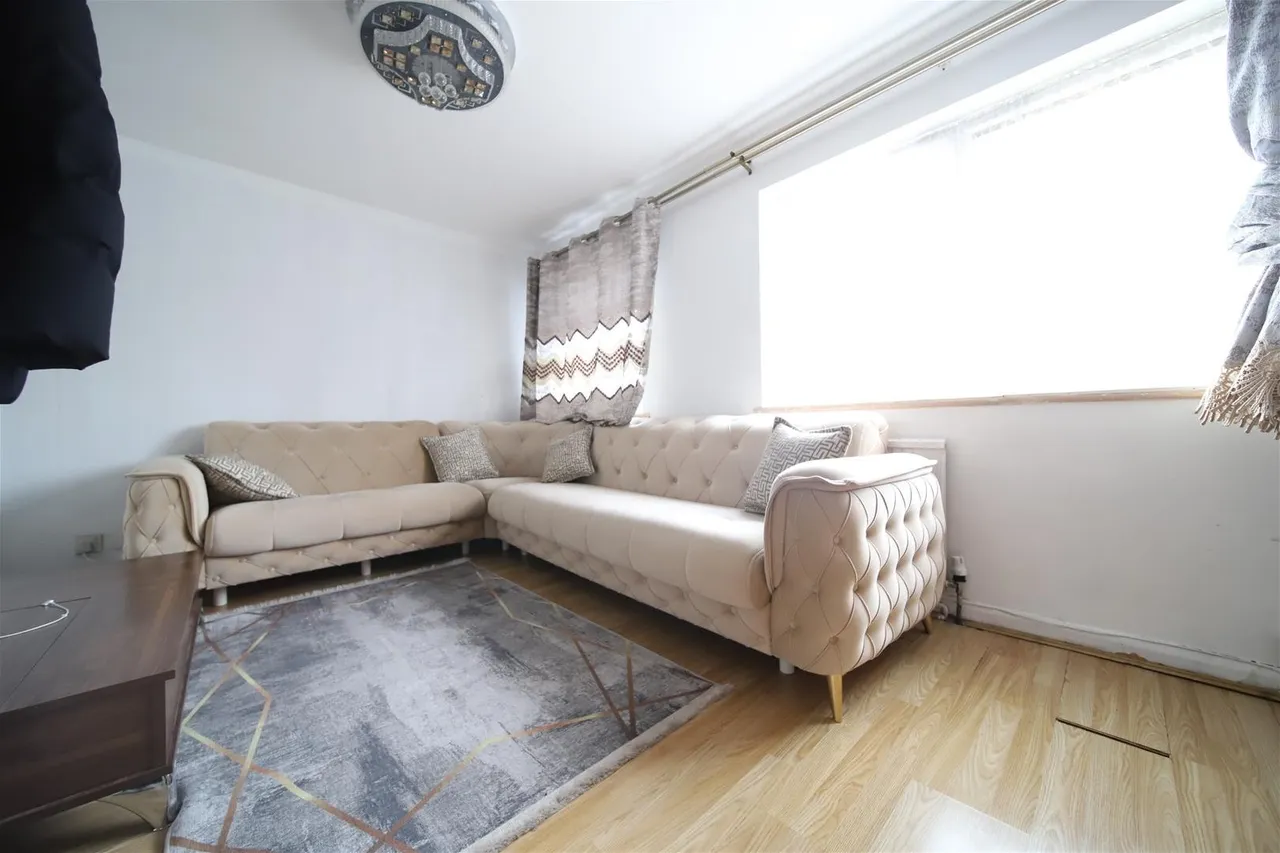 Ordnance Road, Enfield, Middlesex EN3 6HE, photo 5