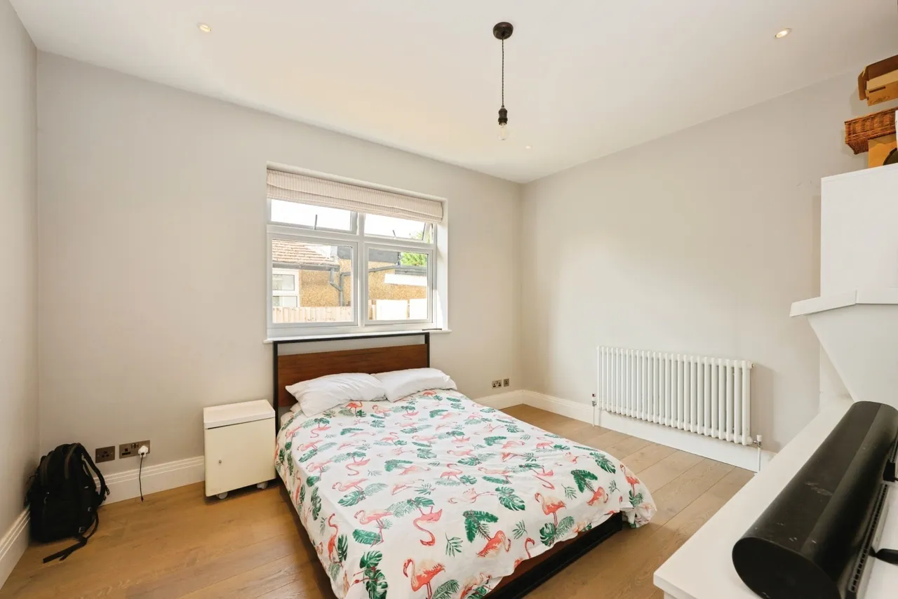 Orchard Close, Fetcham, KT22, photo 9