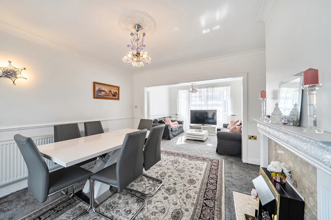 Honeycroft Hill, Uxbridge, UB10, photo 2