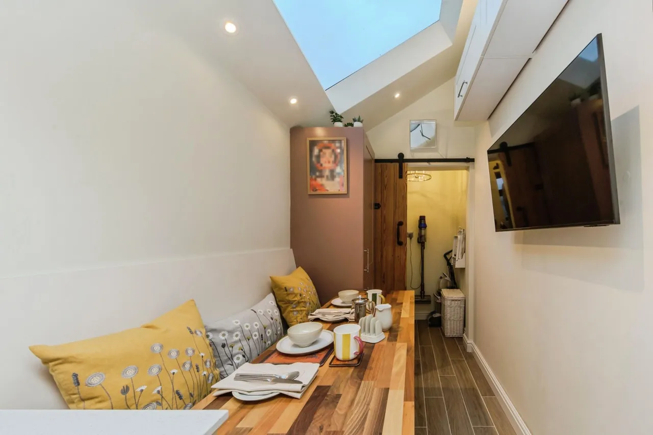 Hassall Road, Sandbach, CW11, photo 10