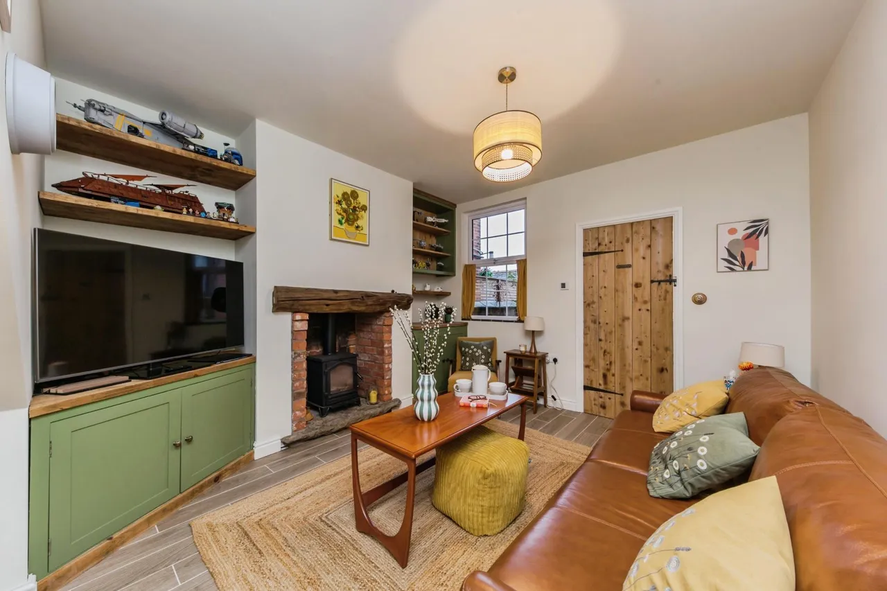 Hassall Road, Sandbach, CW11, photo 3