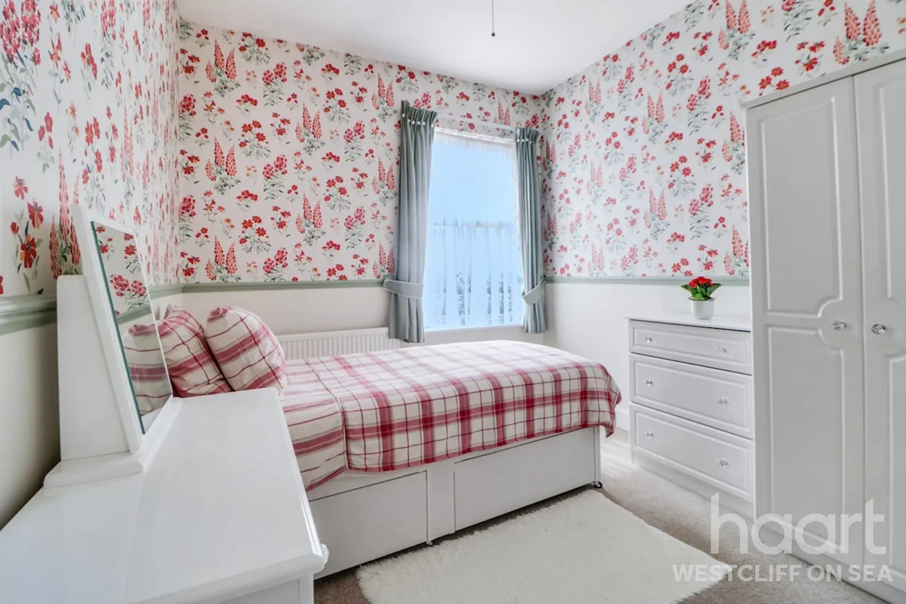 Rochford Avenue, Westcliff-on-Sea, SS0, photo 3