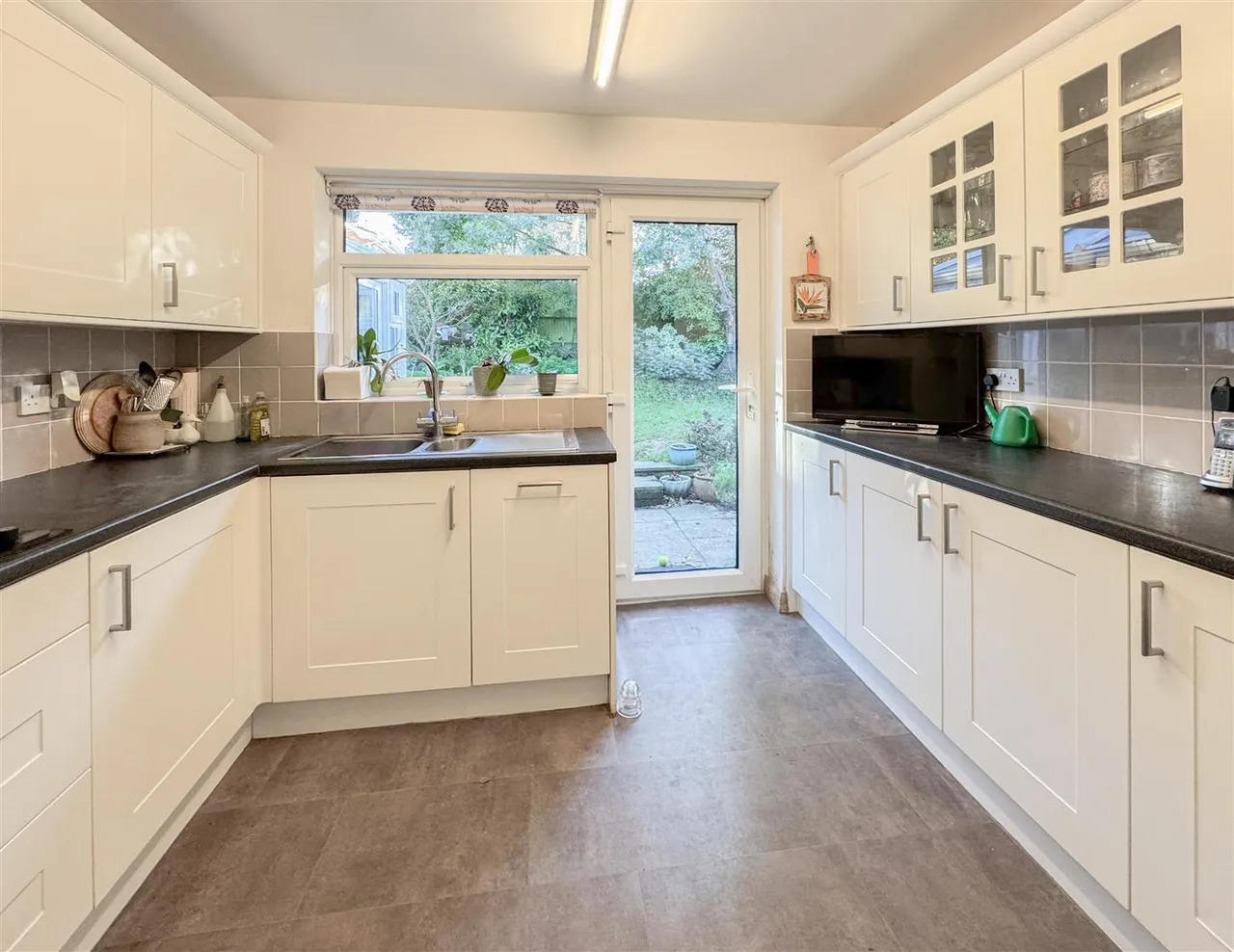 Deerswood Lane, Bexhill-On-Sea, TN39 4LT, photo 2
