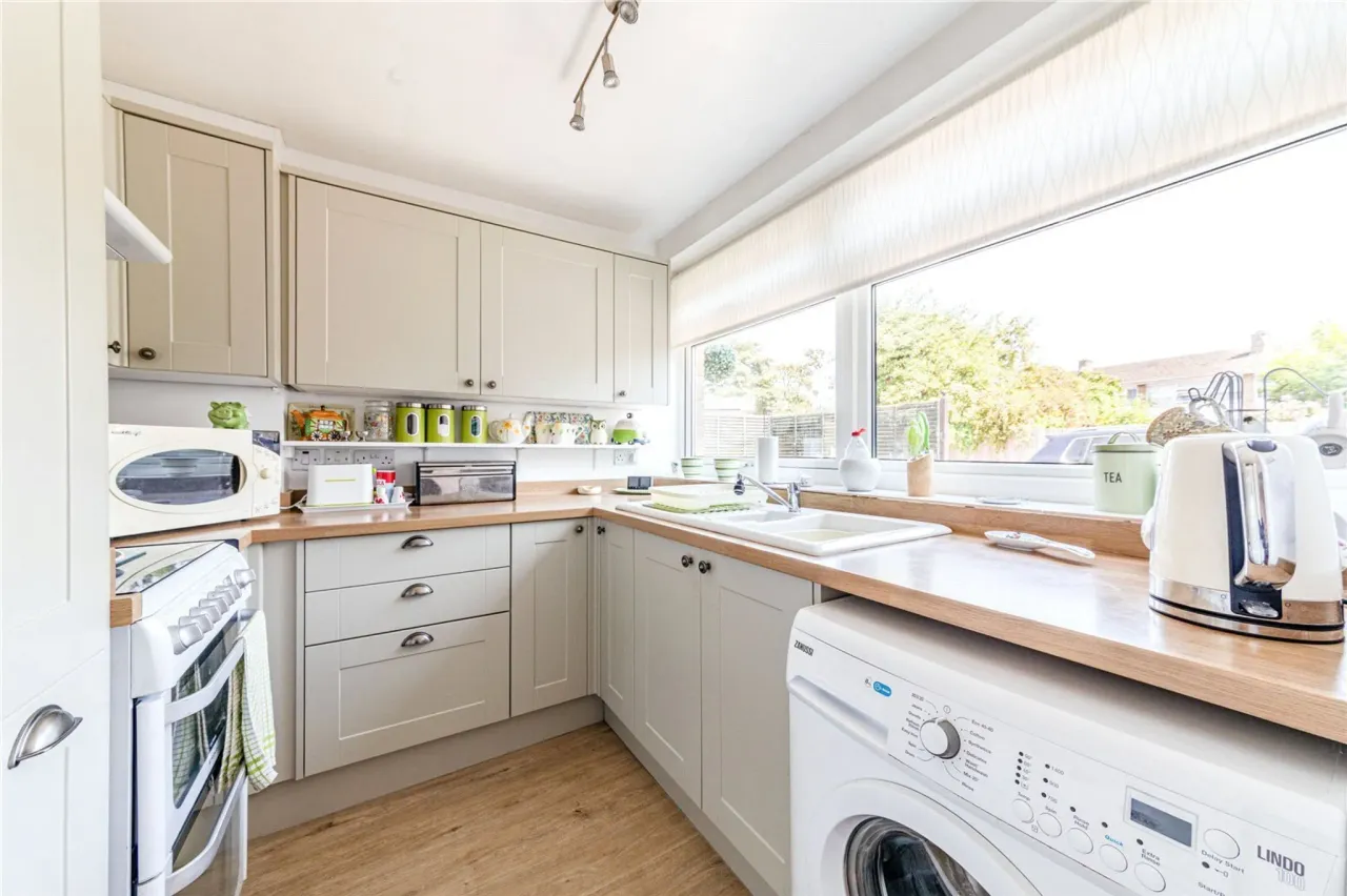 Old Orchard, Byfleet, West Byfleet, S..., photo 7