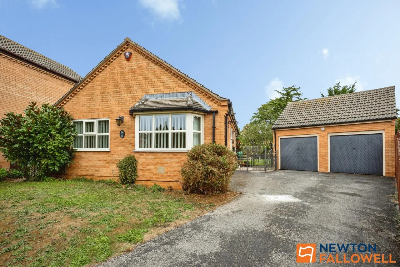 3 bed house for sale, Birmingham Close, Grantham, NG31